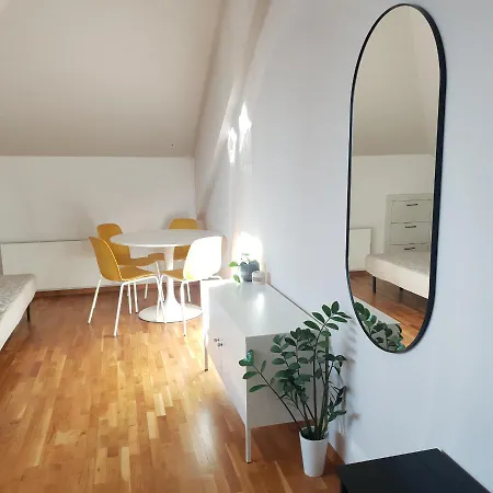 公寓 Studio Apartma Grad